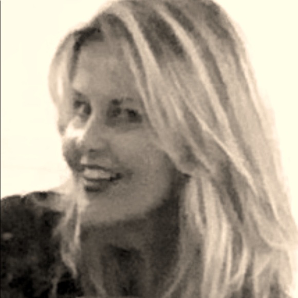 👋🏻MEET THE POSHER‼️🤗❤️🌺✌🏼 - Picture 4 of 16